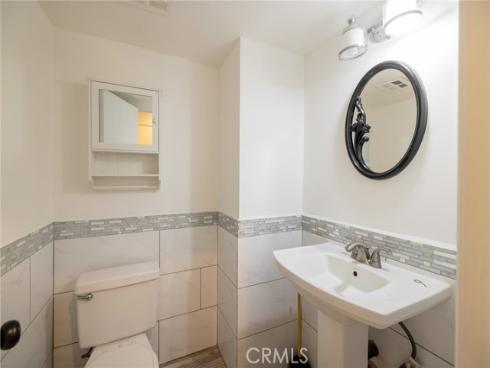 2411  Deodar  , Santa Ana, CA