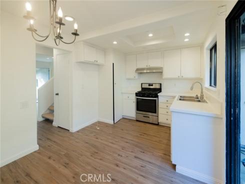 2411  Deodar  , Santa Ana, CA