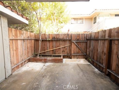 2411  Deodar  , Santa Ana, CA