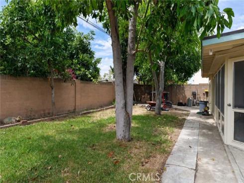 2014 S Poplar , Santa Ana, CA