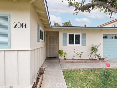 2014 S Poplar , Santa Ana, CA