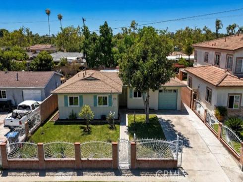 2014 S Poplar  , Santa Ana, CA