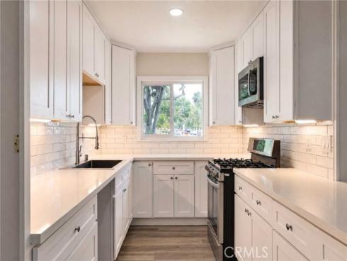 2014 S Poplar , Santa Ana, CA