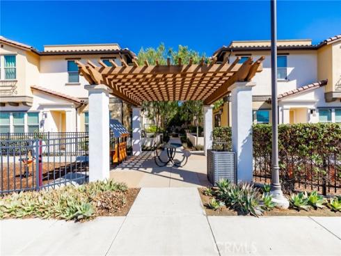 1080 S Harbor  2  Boulevard, Santa Ana, CA