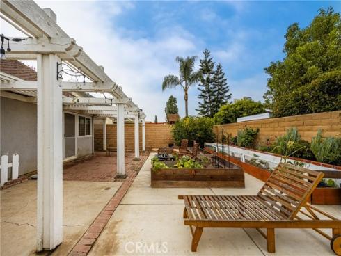 1609  Franzen  , Santa Ana, CA