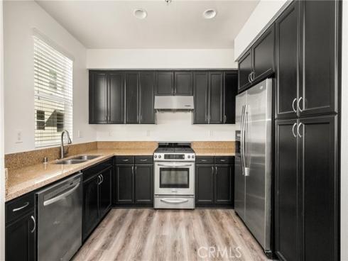 320 E Jeanette Lane  , Santa Ana, CA