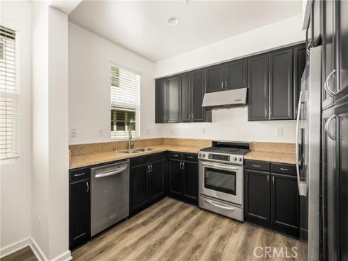 320 E Jeanette Lane  , Santa Ana, CA