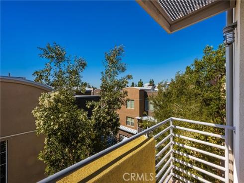 320 E Jeanette Lane  , Santa Ana, CA