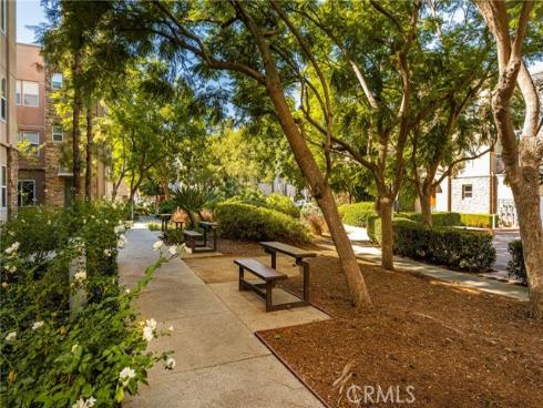 320 E Jeanette Lane  , Santa Ana, CA