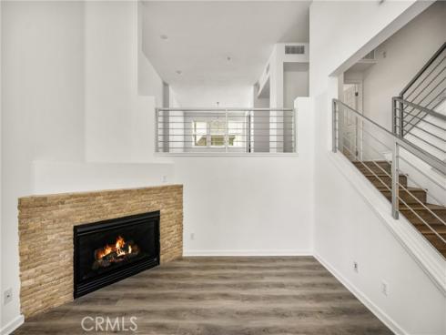 320 E Jeanette Lane  , Santa Ana, CA