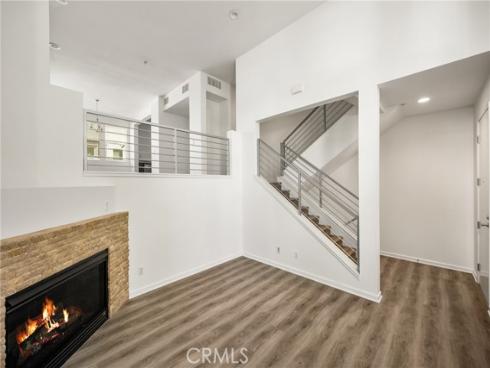 320 E Jeanette Lane  , Santa Ana, CA