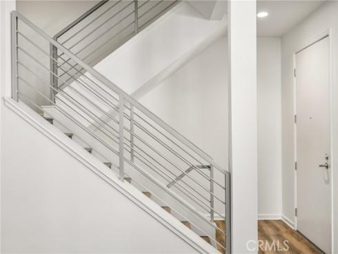 320 E Jeanette Lane  , Santa Ana, CA