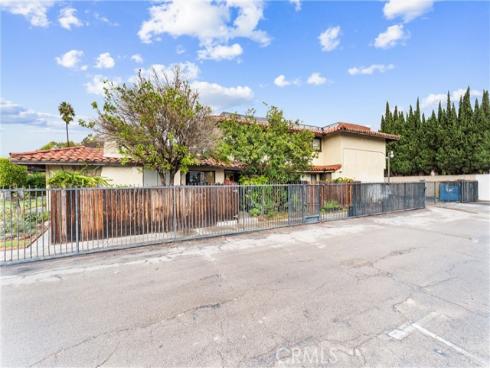 3927 W Mcfadden  B  Avenue, Santa Ana, CA