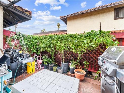 3927 W Mcfadden  B  Avenue, Santa Ana, CA