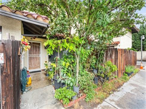 3927 W Mcfadden  B  Avenue, Santa Ana, CA