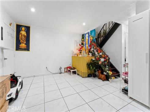 3927 W Mcfadden  B  Avenue, Santa Ana, CA