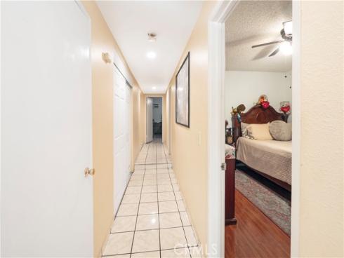 5405 W 4th  , Santa Ana, CA