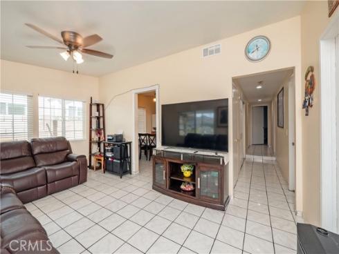 5405 W 4th  , Santa Ana, CA