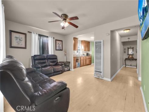 210 S Raitt  , Santa Ana, CA