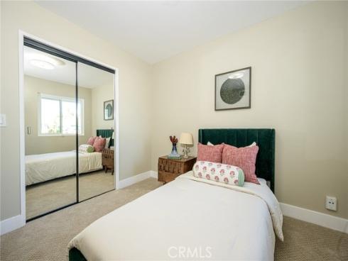 2406 S Pacific   Avenue, Santa Ana, CA