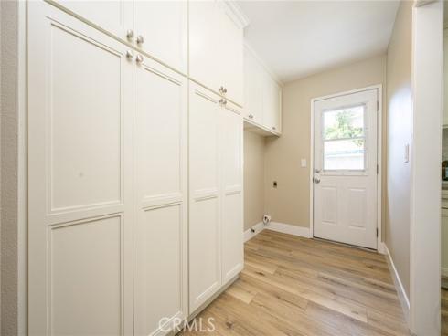 2406 S Pacific   Avenue, Santa Ana, CA