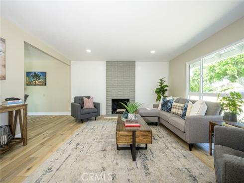 2406 S Pacific   Avenue, Santa Ana, CA