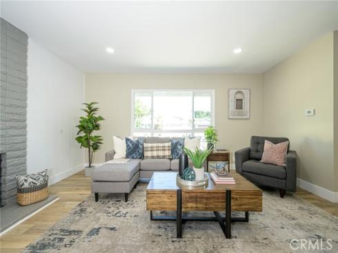 2406 S Pacific   Avenue, Santa Ana, CA