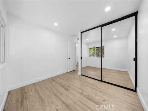 1001 W Macarthur  2 , Santa Ana, CA