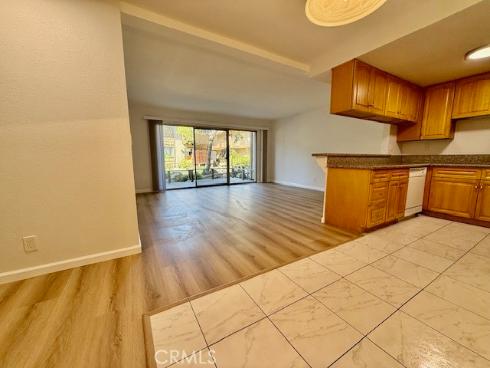 3050 S Bristol  2C , Santa Ana, CA