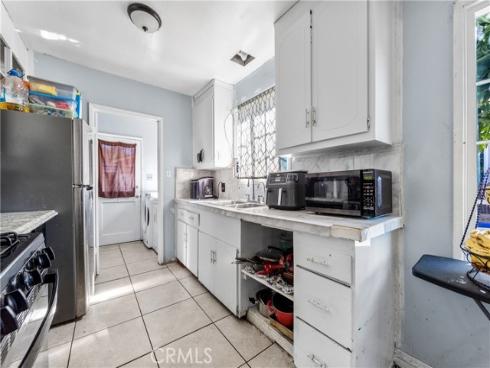 2137  Tamy   Lane, Santa Ana, CA