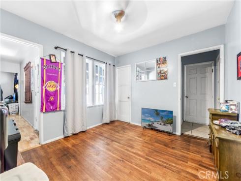 2137  Tamy   Lane, Santa Ana, CA