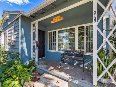 2137  Tamy   Lane, Santa Ana, CA