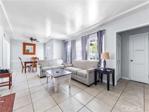 2137  Tamy   Lane, Santa Ana, CA