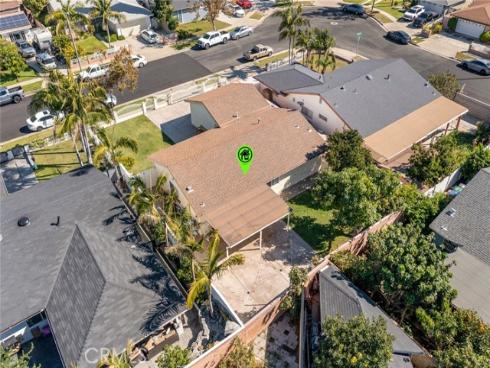 1518  Cedar  , Santa Ana, CA