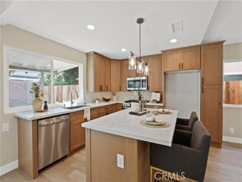 2717  Dayna  , Santa Ana, CA