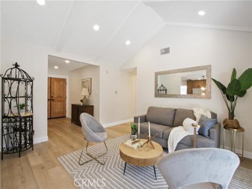 2717  Dayna  , Santa Ana, CA