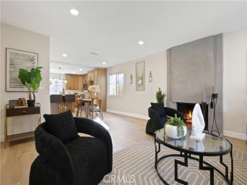 2717  Dayna  , Santa Ana, CA