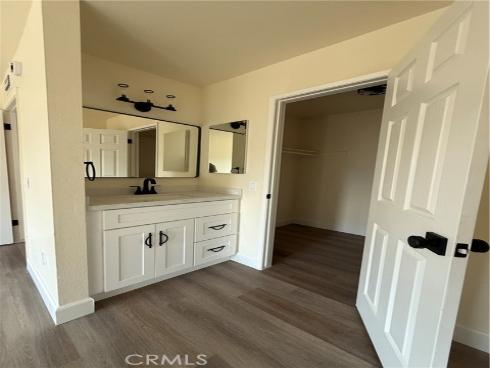 1016  Cabrillo Park  H  Drive, Santa Ana, CA