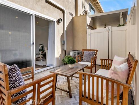 1919 N Sherry  31  Lane, Santa Ana, CA