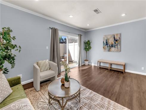 1919 N Sherry  31  Lane, Santa Ana, CA