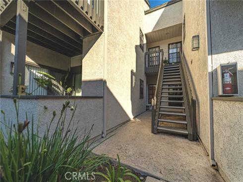 2542 W Macarthur  134 , Santa Ana, CA