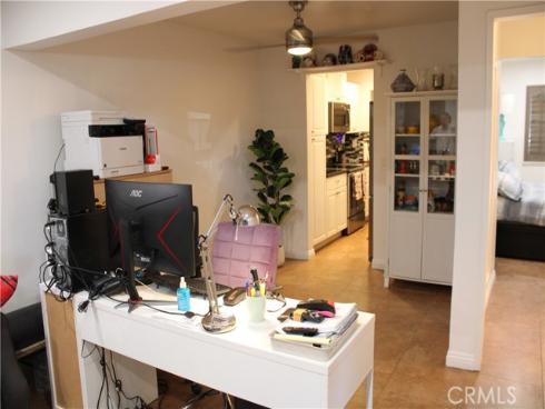 635 N Bristol  , Santa Ana, CA