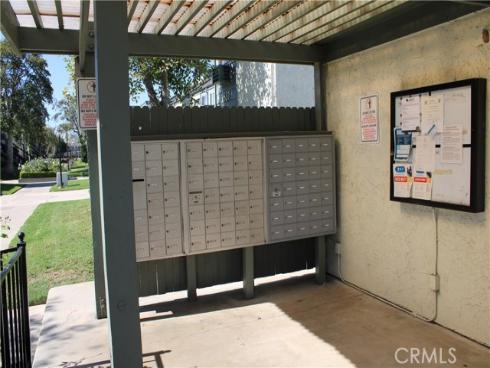 635 N Bristol  , Santa Ana, CA