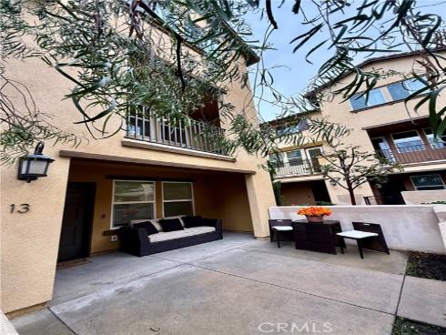 1570 W 1st Street  , Santa Ana, CA