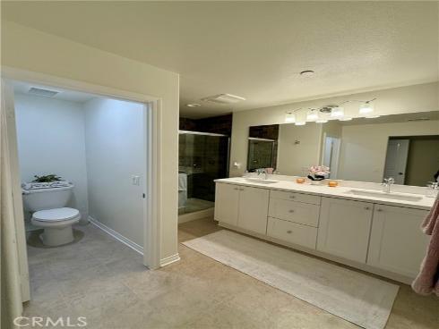 1570 W 1st Street  , Santa Ana, CA