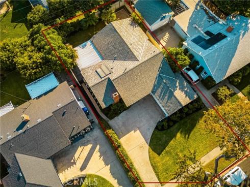 906 E Buffalo   Avenue, Santa Ana, CA