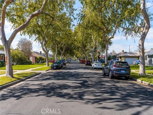 906 E Buffalo   Avenue, Santa Ana, CA