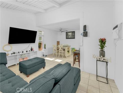 1000 W. Macarthur 58