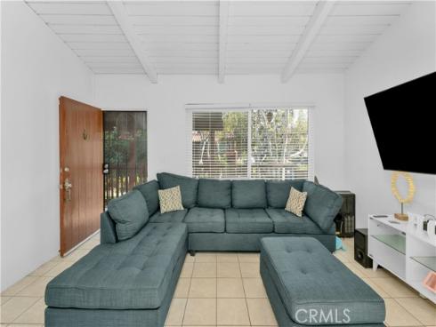 1000 W Macarthur  58 , Santa Ana, CA