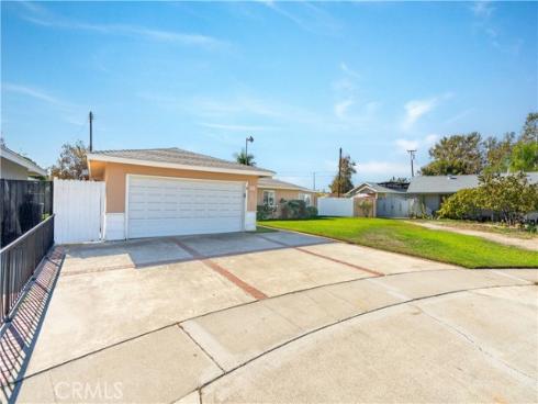 3318 W Borchard  , Santa Ana, CA